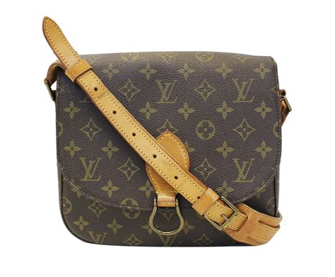 louis vuitton saint cloud mm vs gm|st cloud louis vuitton crossbody.